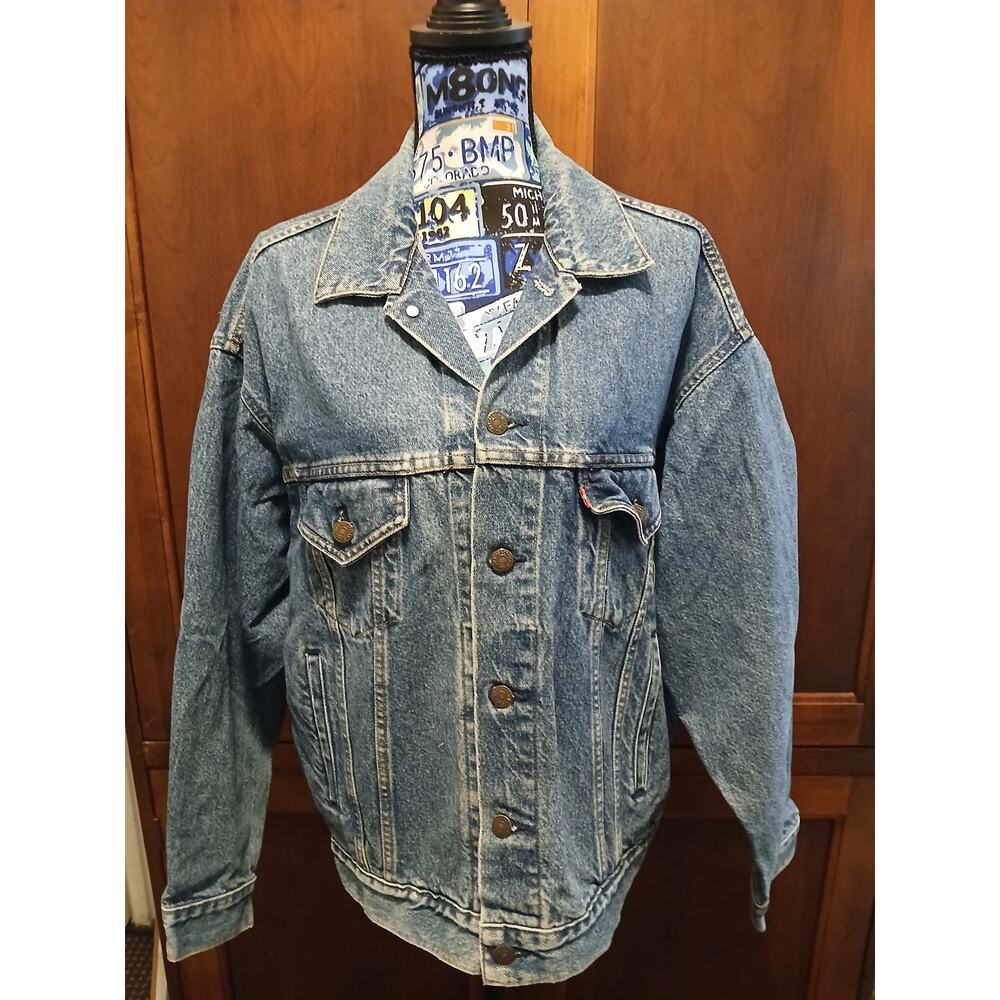 Levi's vintage womens jean jacket large 428 red tab trucker jacket